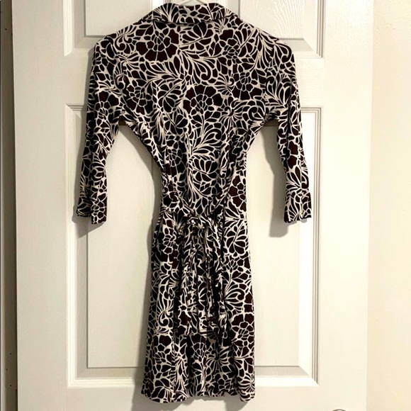 Petite XS Banana Republic wrap dress - Picture 3 of 5
